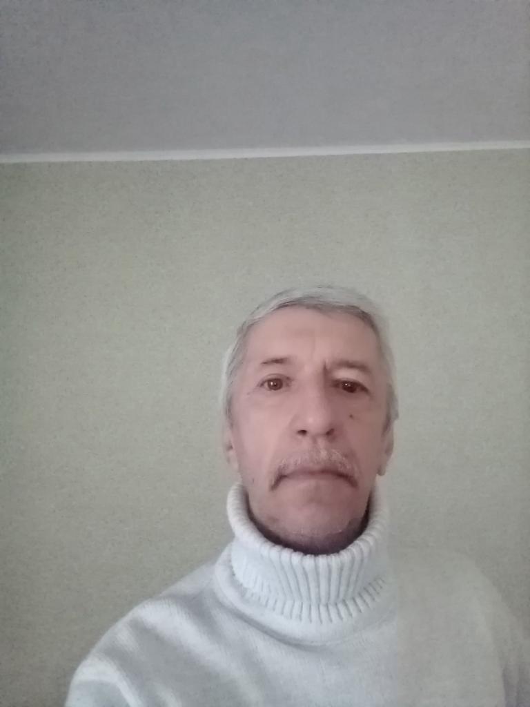 Виктор