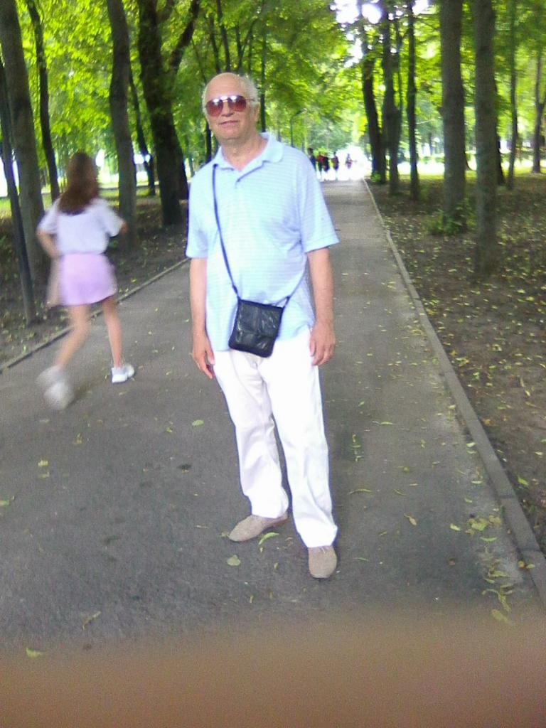 Виктор