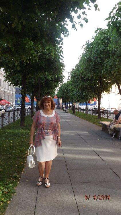 Вера Власова