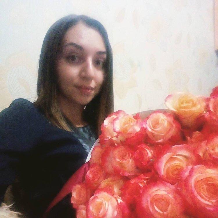 Элина Владимировна