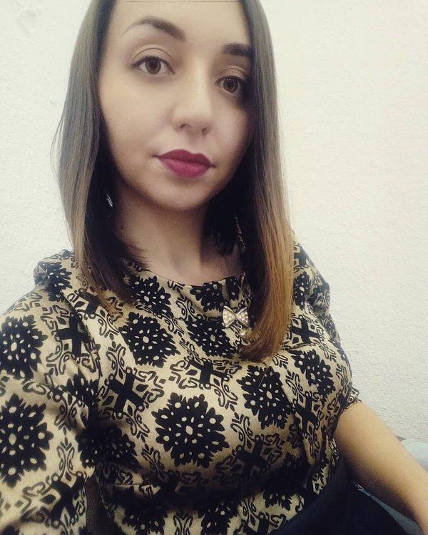 Элина Владимировна