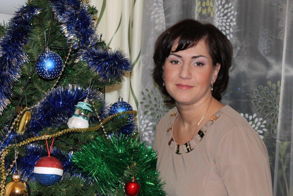Алина