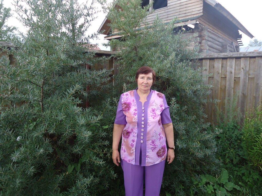 Нина Борздова