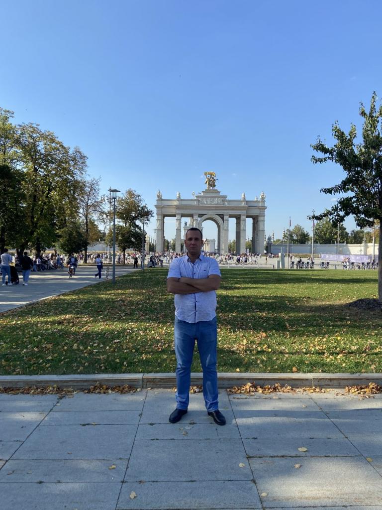 Александр