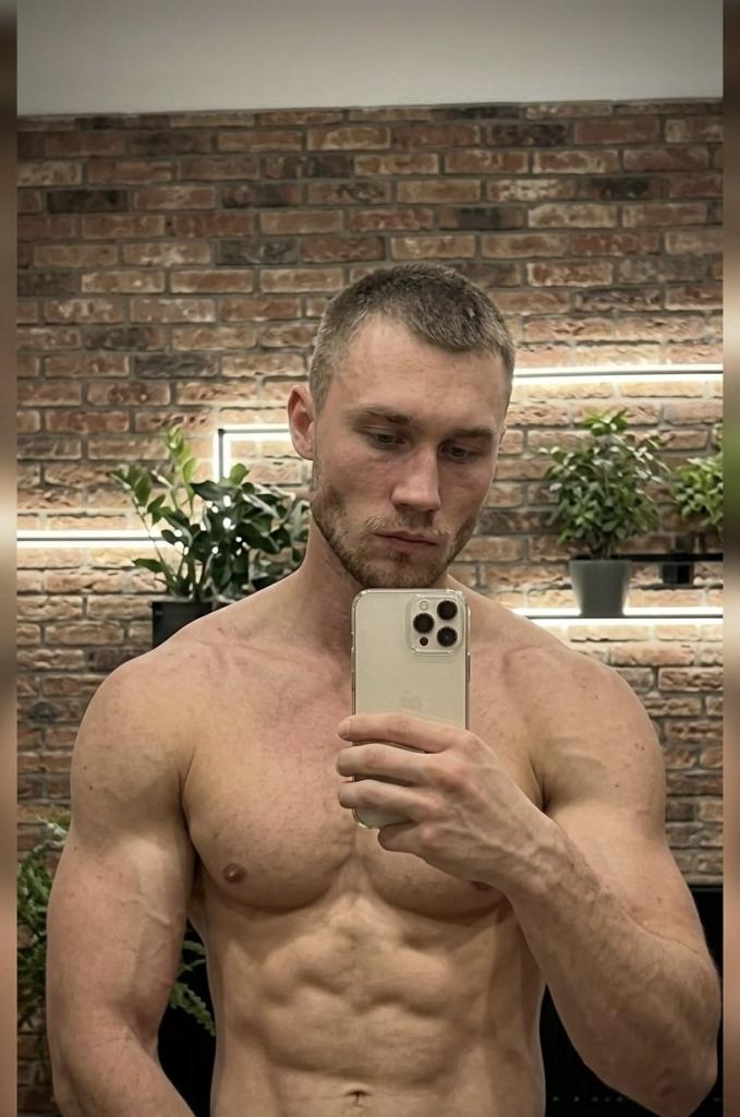 Александр