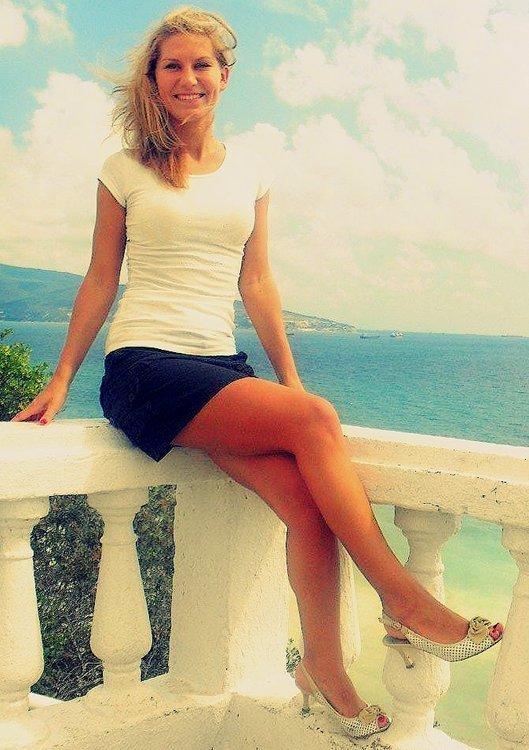 Полина