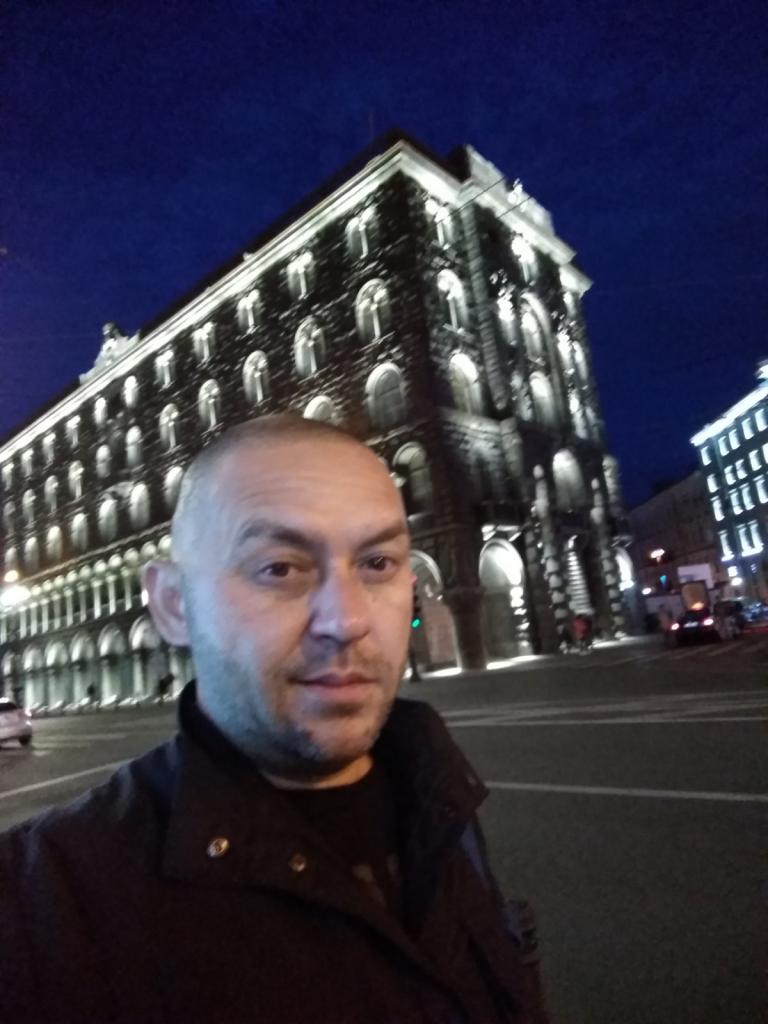 Мужчина