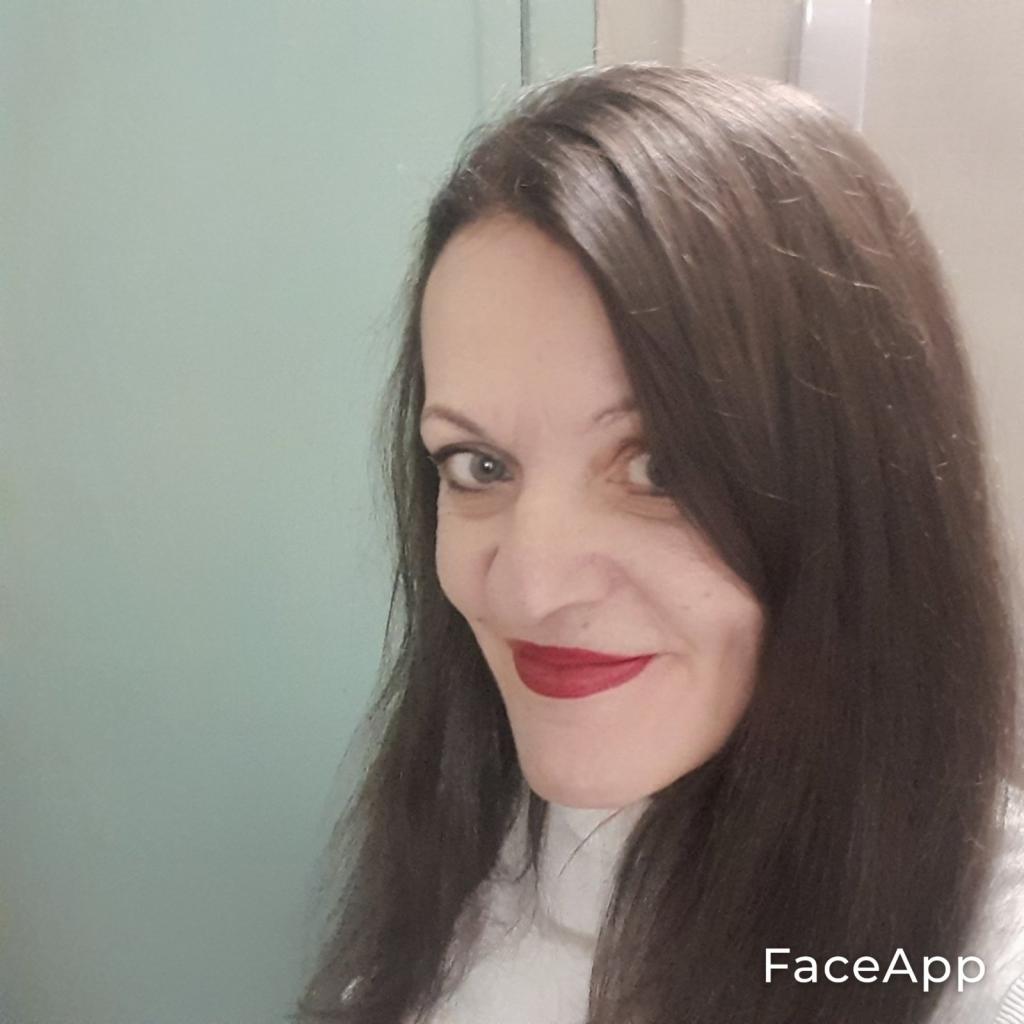 Женщина