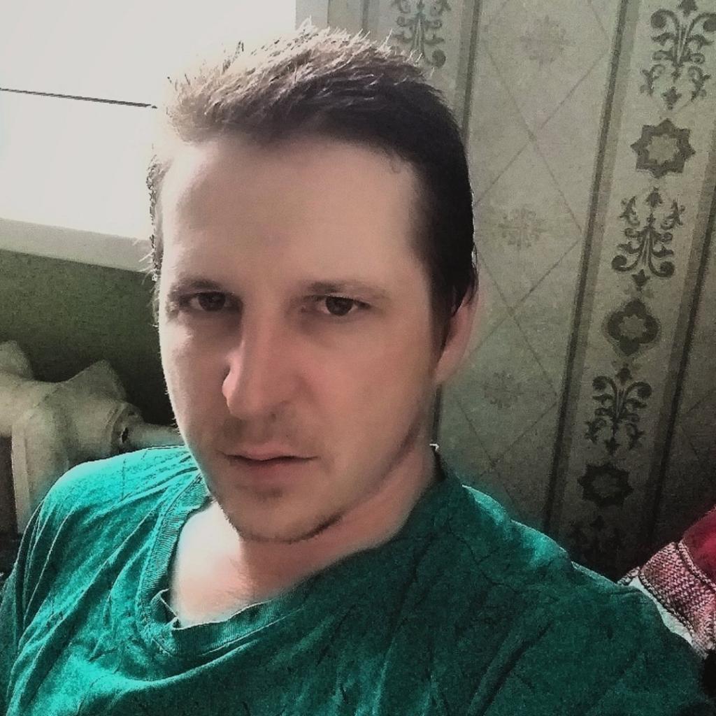 Денис