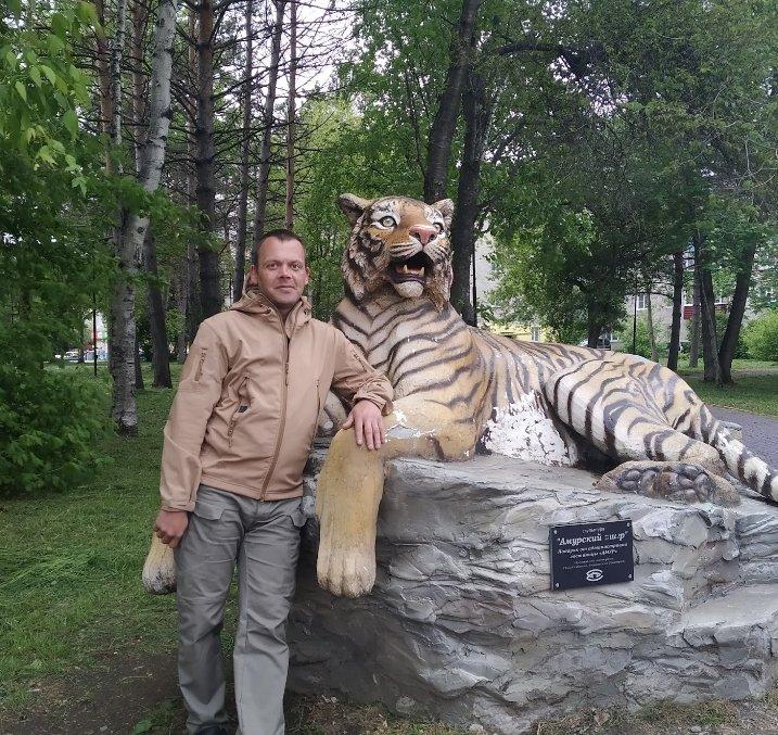 Геннадий