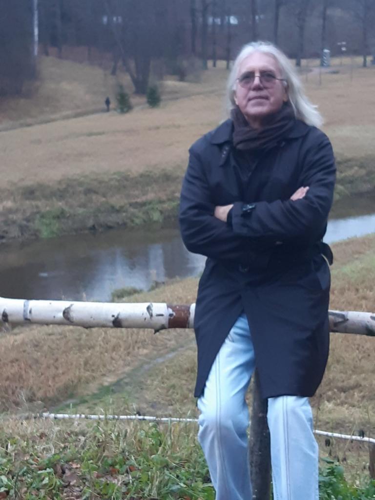 Александр