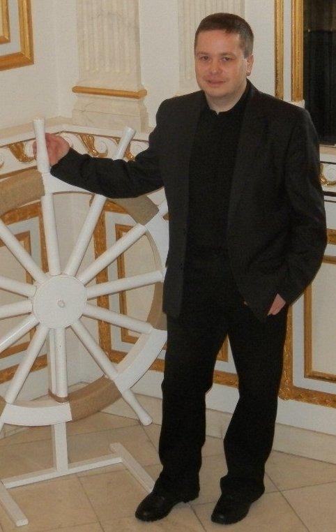 Александр