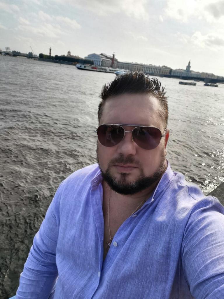 Алекс