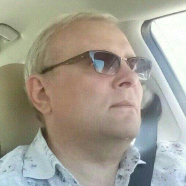 Виктор