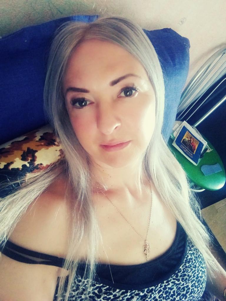 Женщина