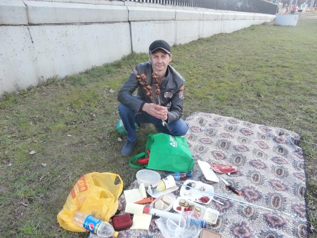 нико