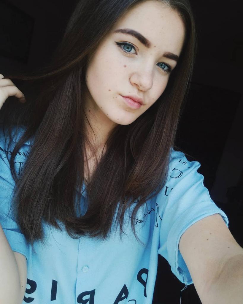 Женя
