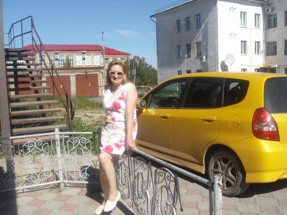 Надюша