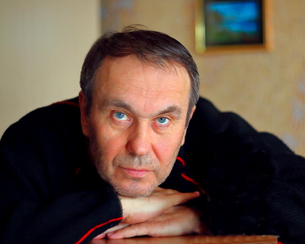 Николай
