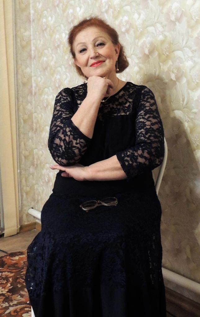 Алина