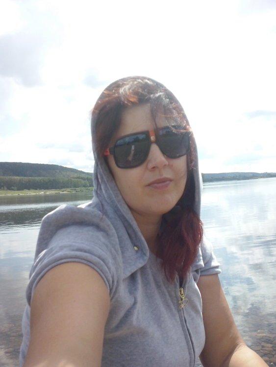 Юлия Зотова