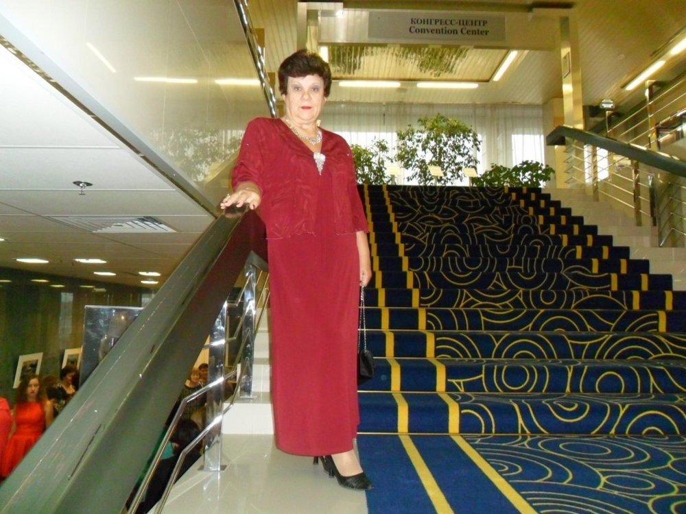 Любовь Пикова