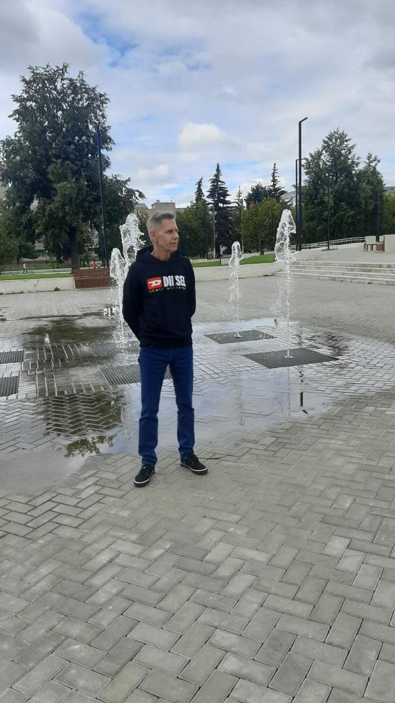 Парень