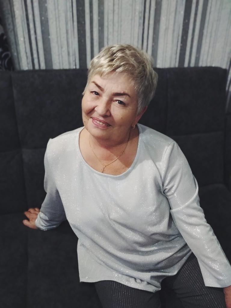 Женщина