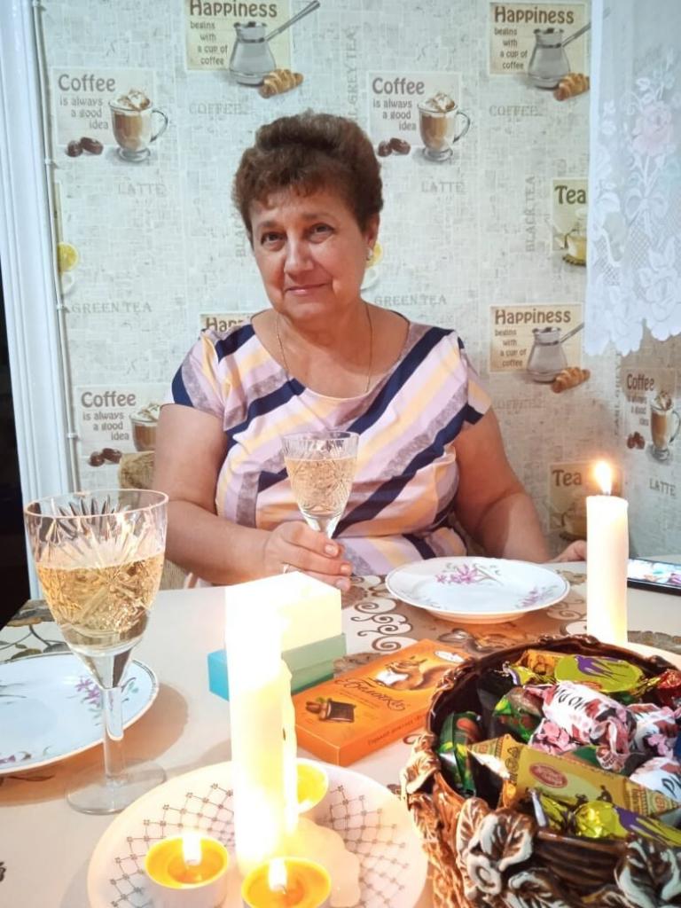 Женщина