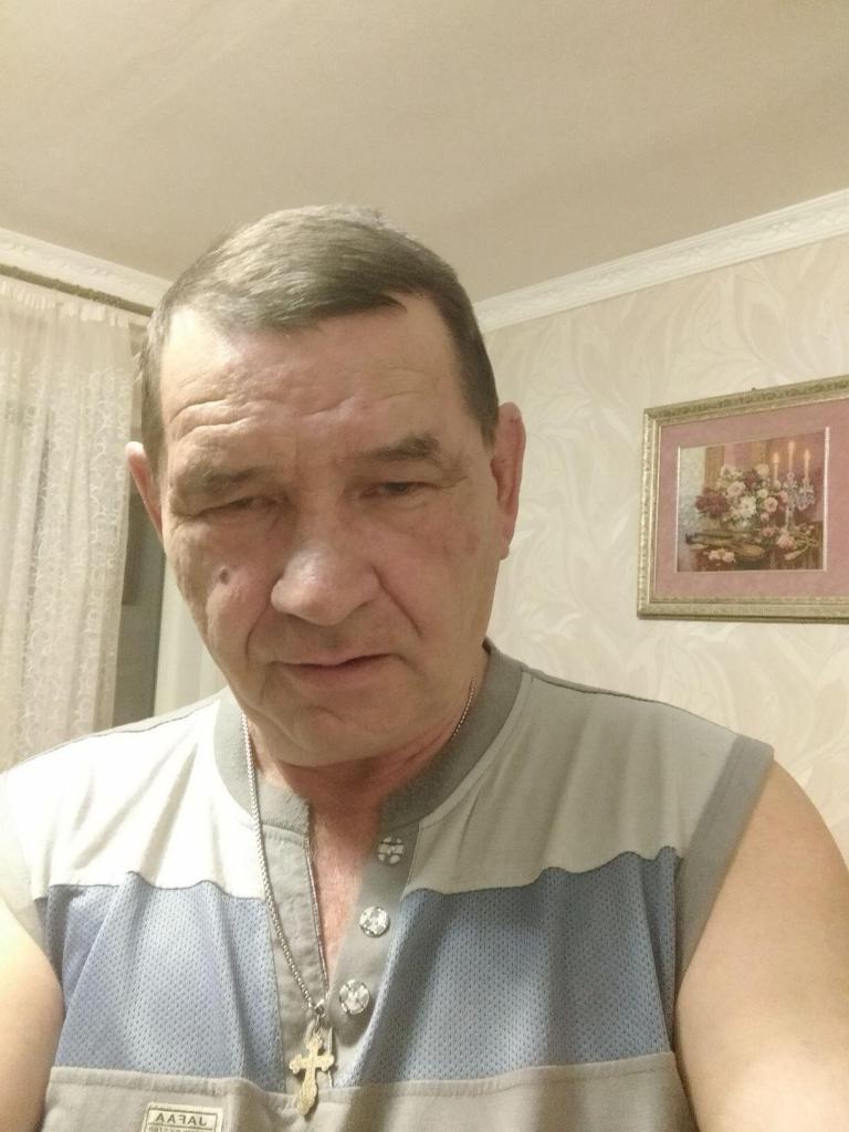 виктор