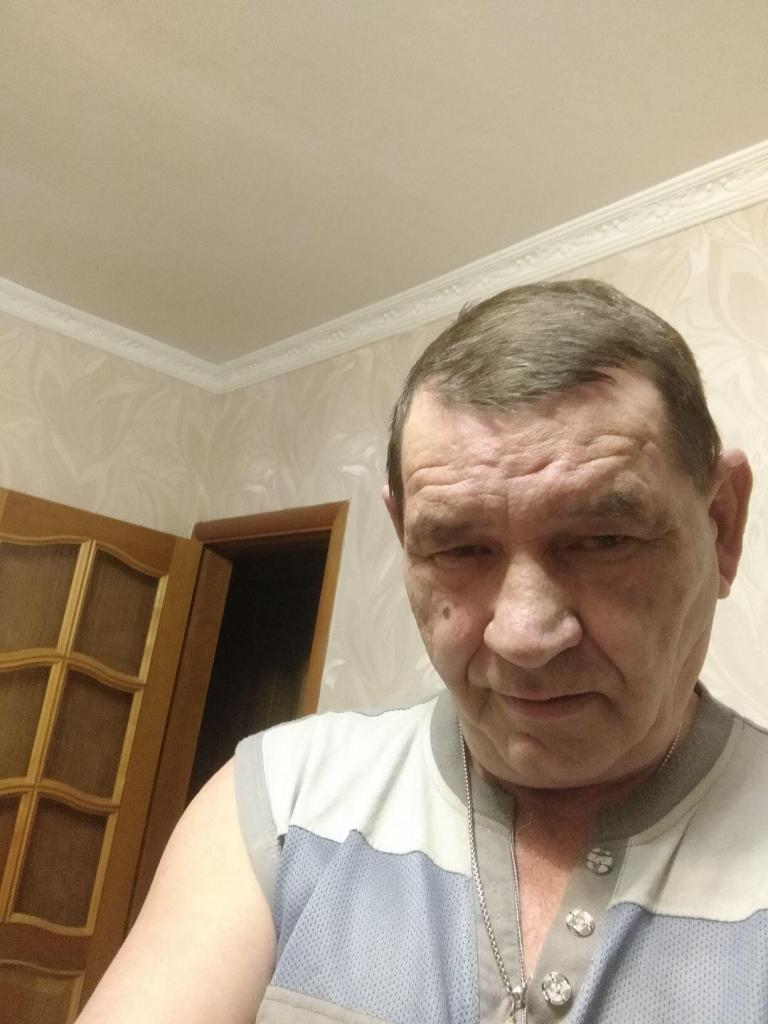 виктор