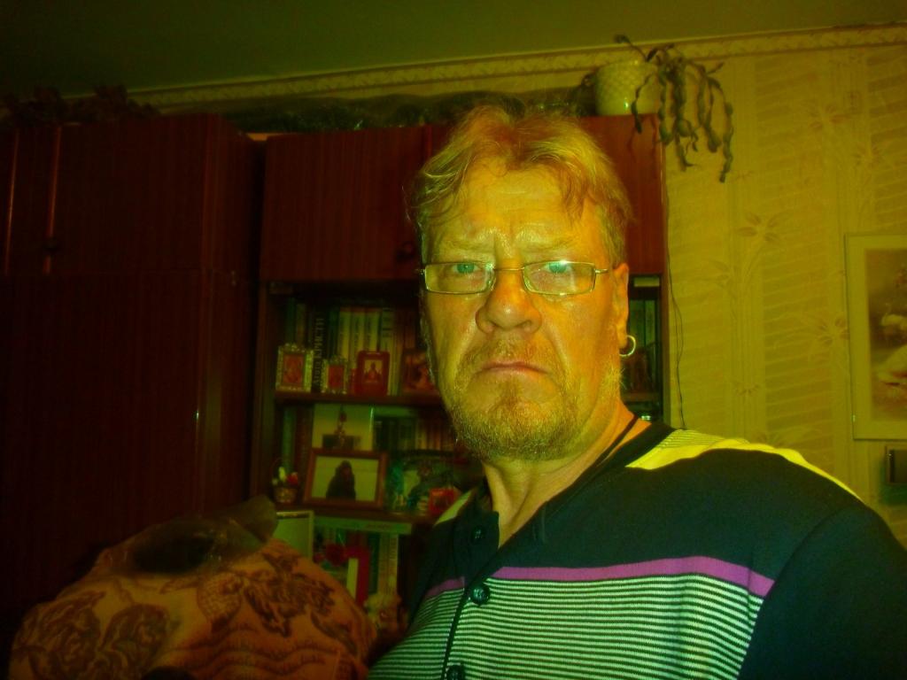 алекс