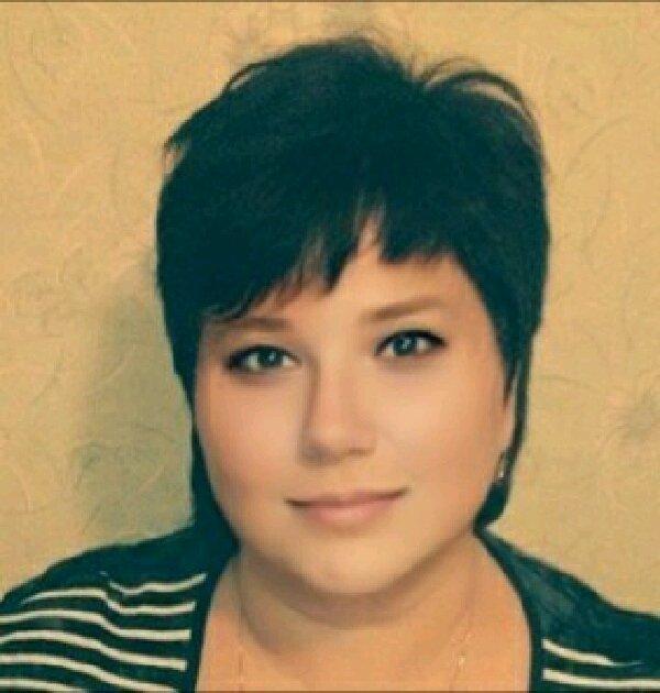 Елена Белоусова