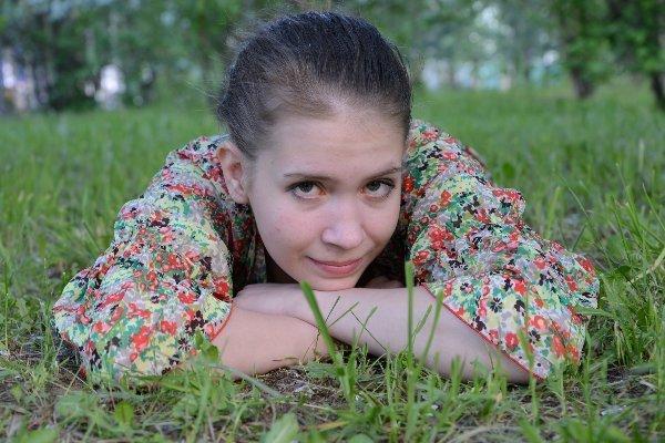 Оленька