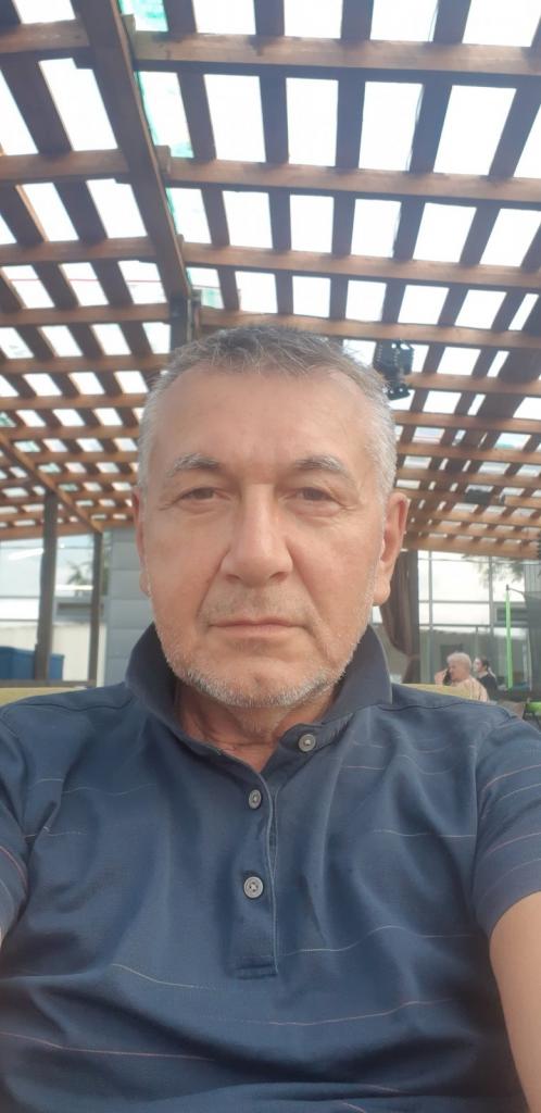 Роман