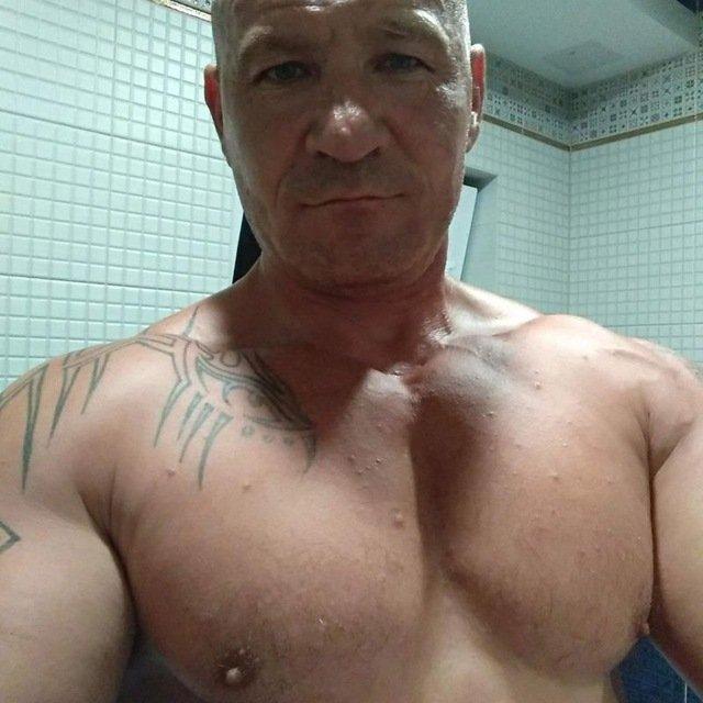 Данияр русский
