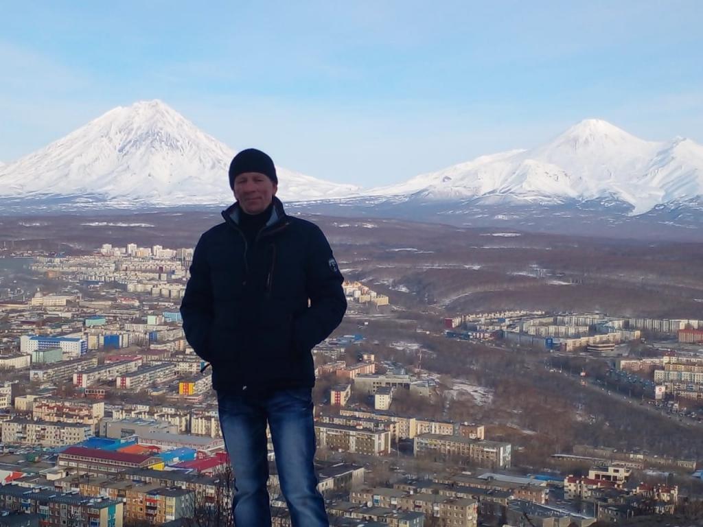 Север