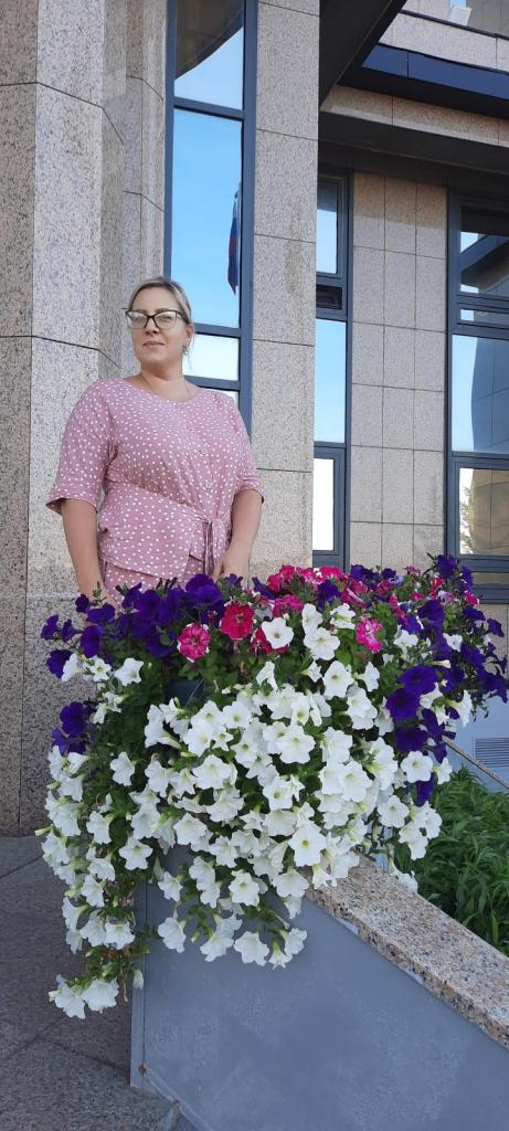 Женщина
