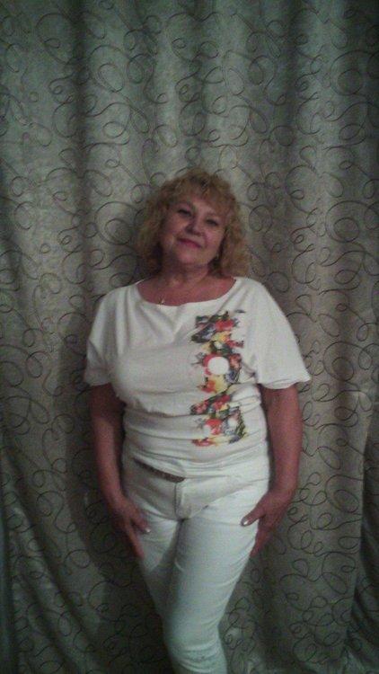 Надежда Попова