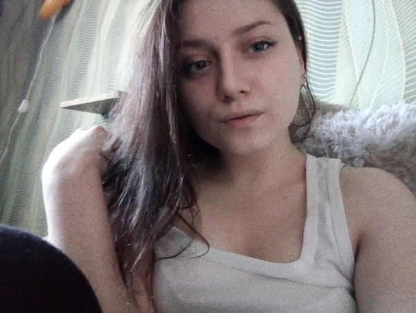 Аня