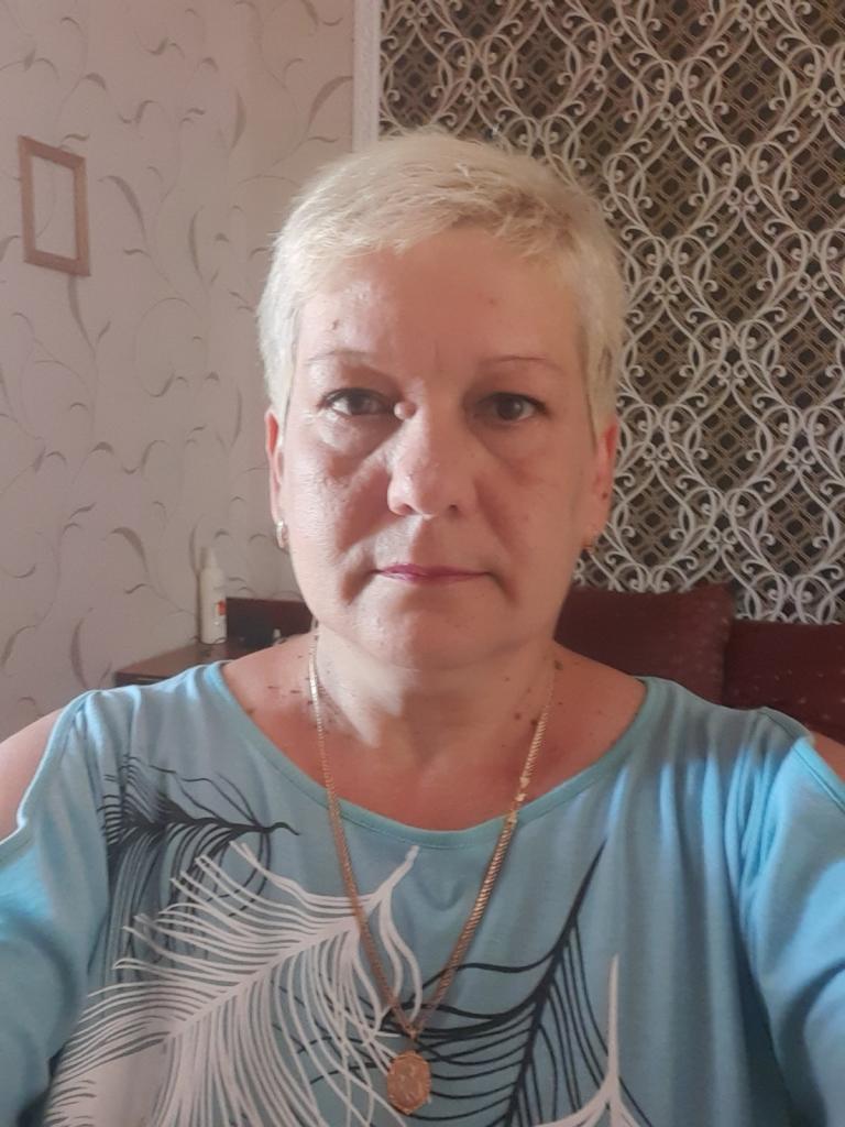 Женщина