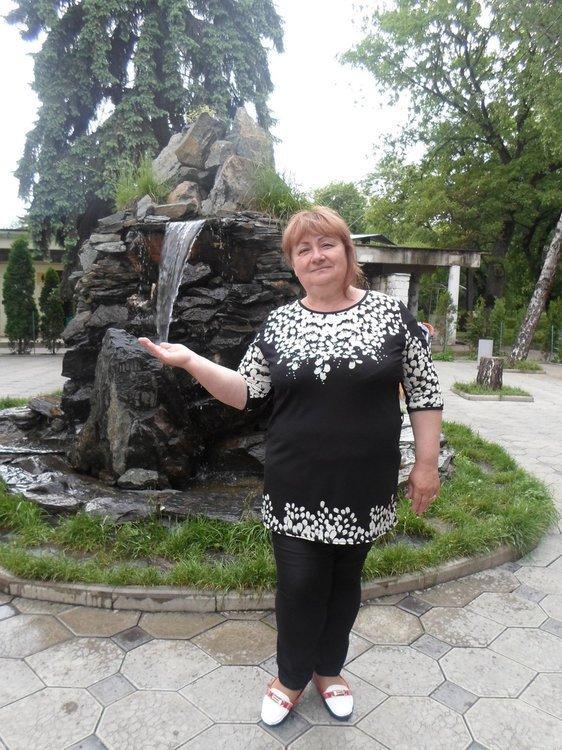 Оленька