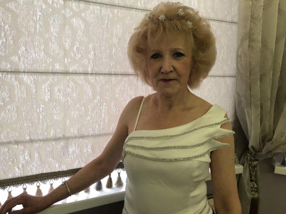 Елена Анохова