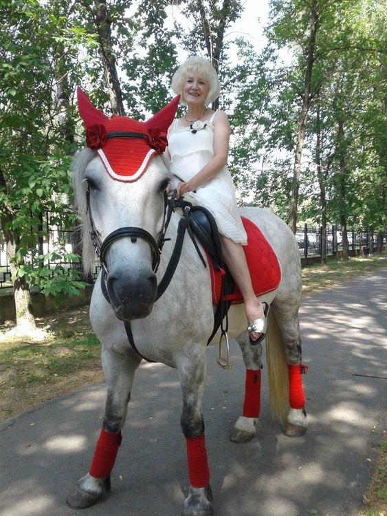 Елена Анохова