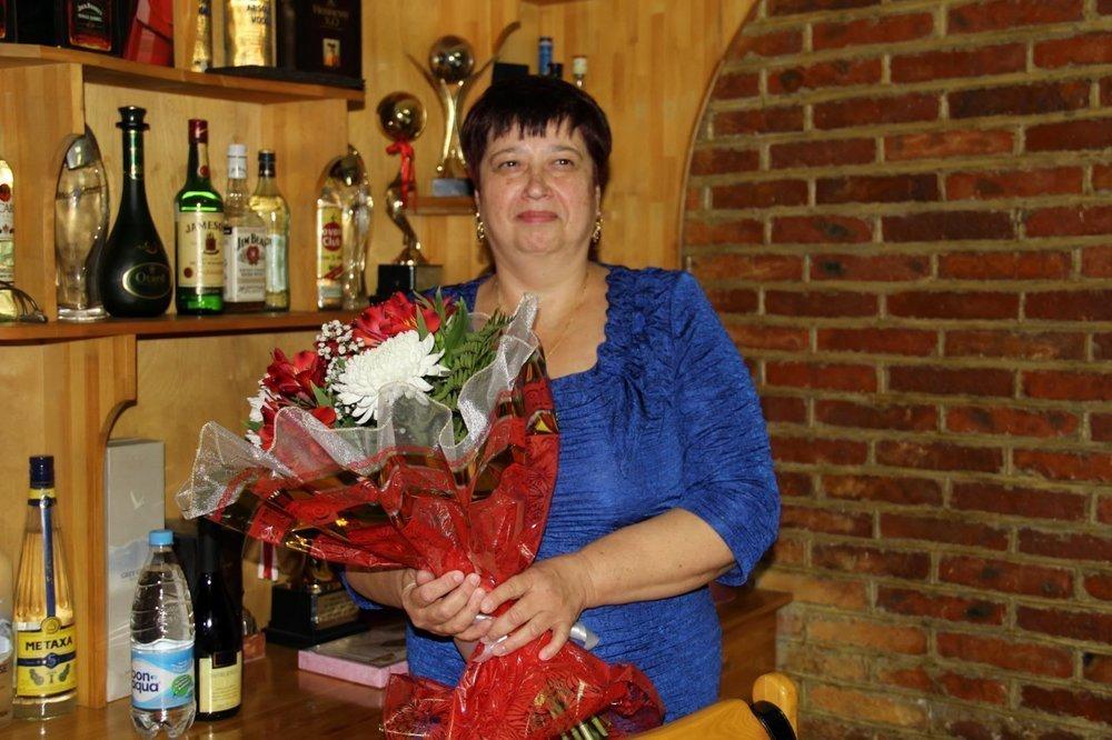 Нина Томова