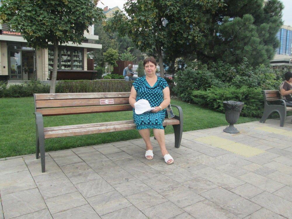 Нина Томова